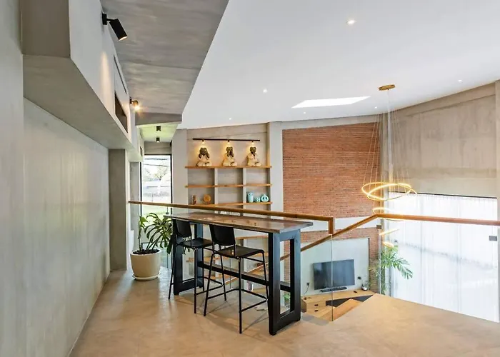 Ferienhaus Manresa Villa-4br Private In Berawa, Bali *