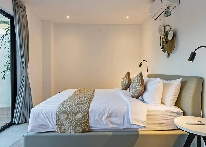 Manresa Villa-4br Private In Berawa, Bali Ferienhaus