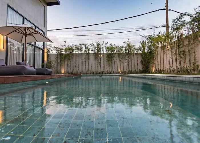 Manresa Villa-4br Private In Berawa, Bali * Canggu