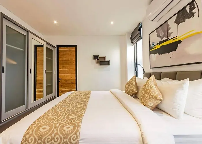 Ferienhaus Manresa Villa-4br Private In Berawa, Bali Canggu